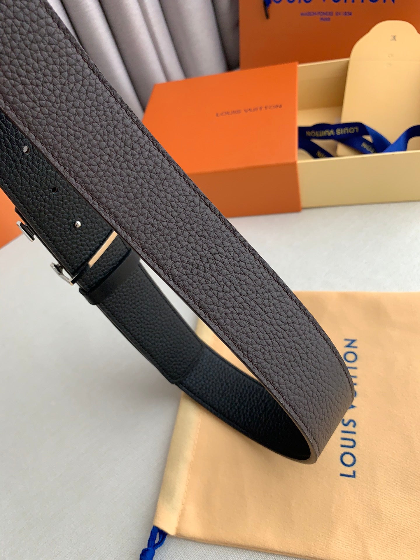 LOUIS VUITTON LV 25S BELT 38 MM IN DARK BROWN CALFSKIN 593213