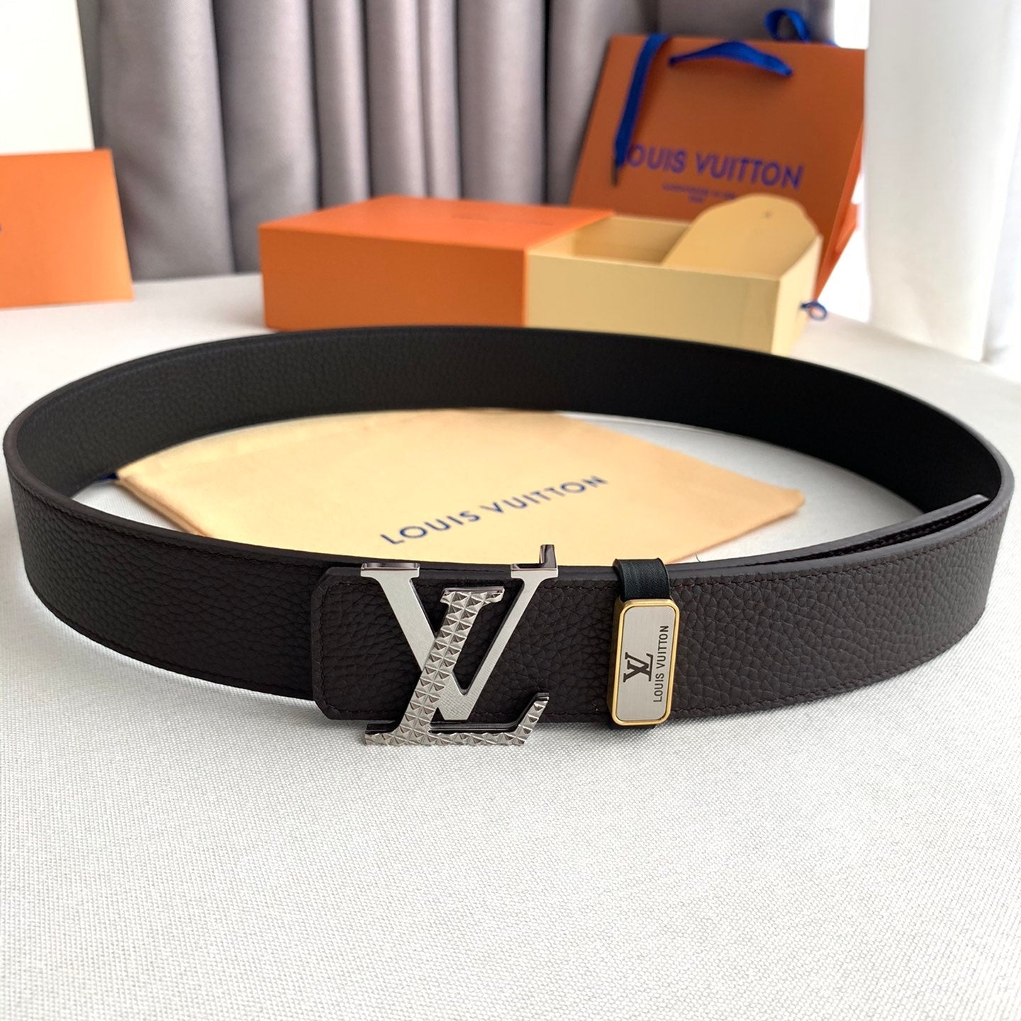 LOUIS VUITTON LV 25S BELT 38 MM IN DARK BROWN CALFSKIN 593213