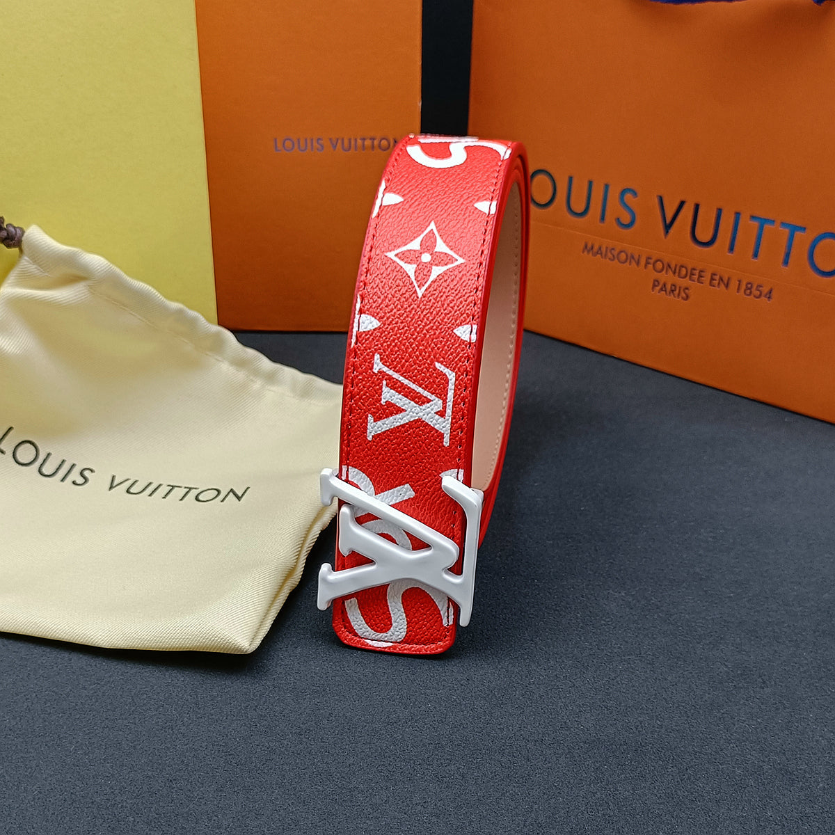 Fashion Colorful Red Love Belt