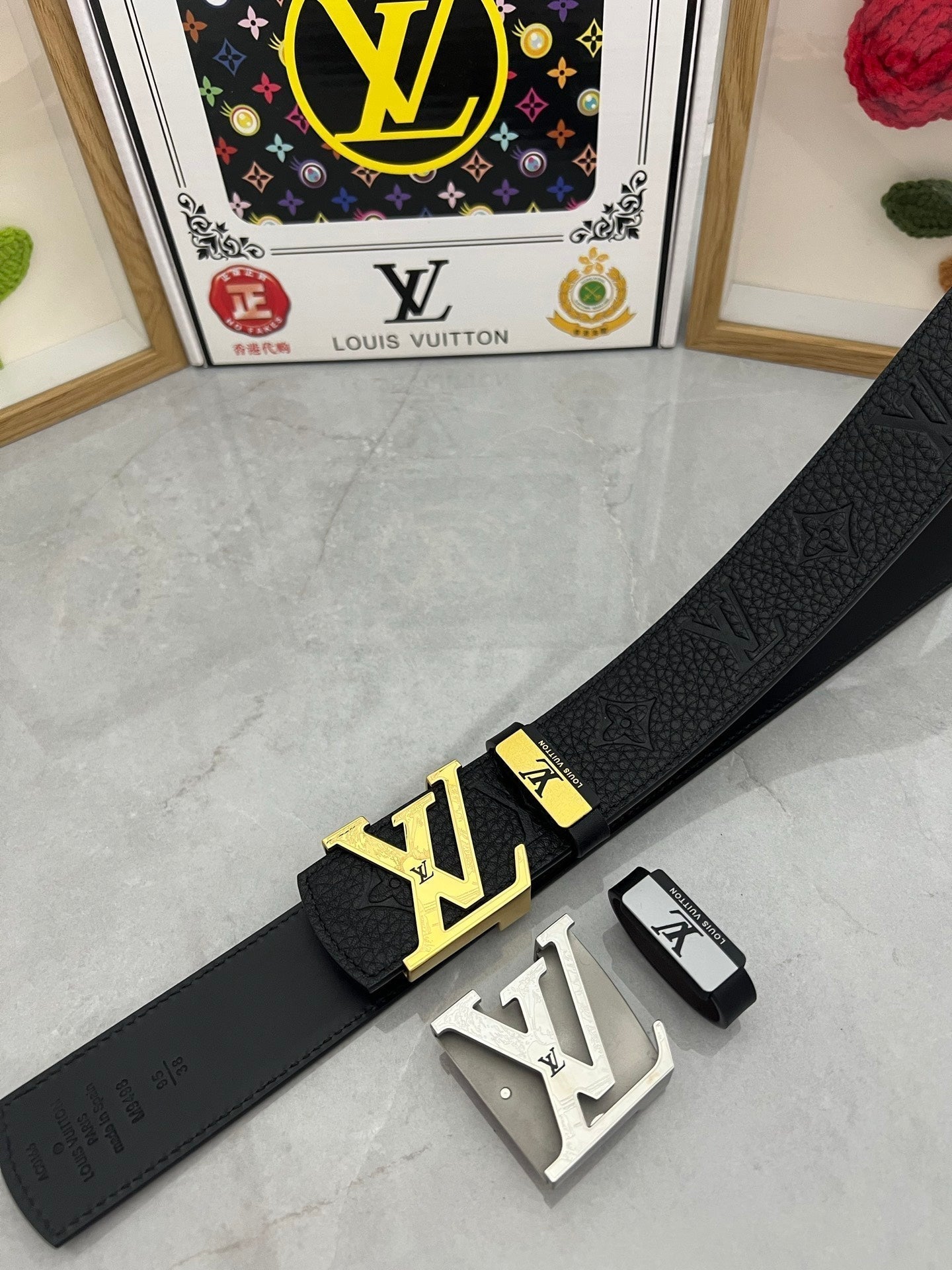LOUIS VUITTON LV 25S BELT 38 MM IN BLACK CALFSKIN 593283